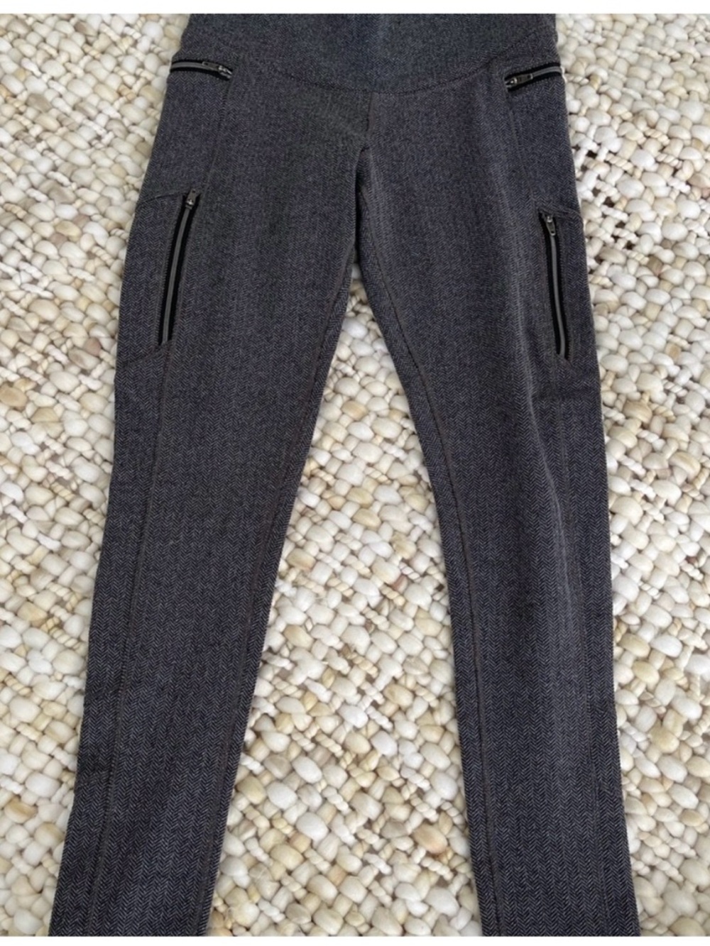 Athleta Charcoal Herringbone Leggings with Zip Pockets